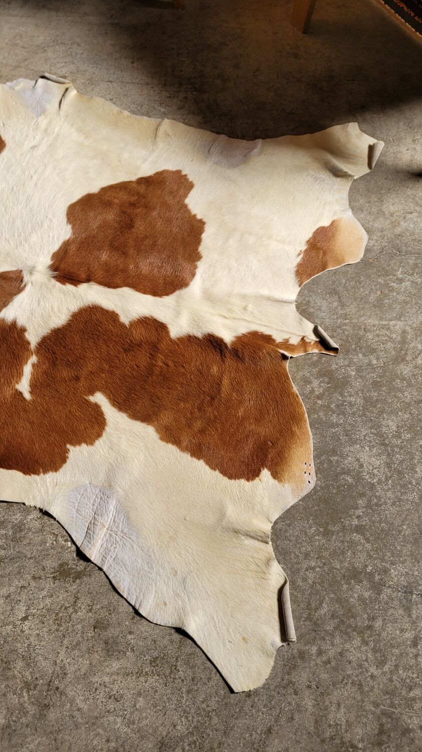 Vintage cowhide rug 1970