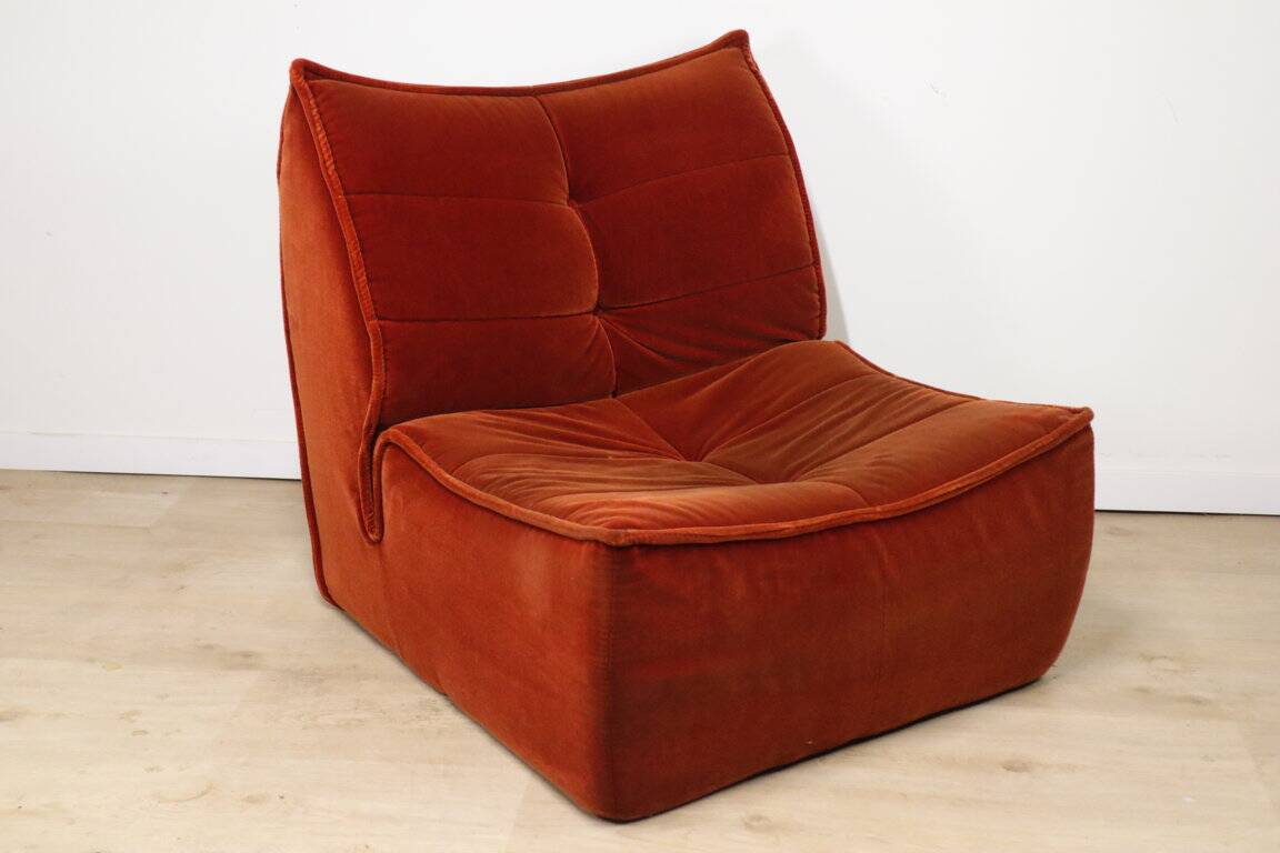 Vintage velvet armchair, 1970