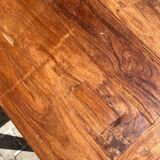 Collapsible farm table