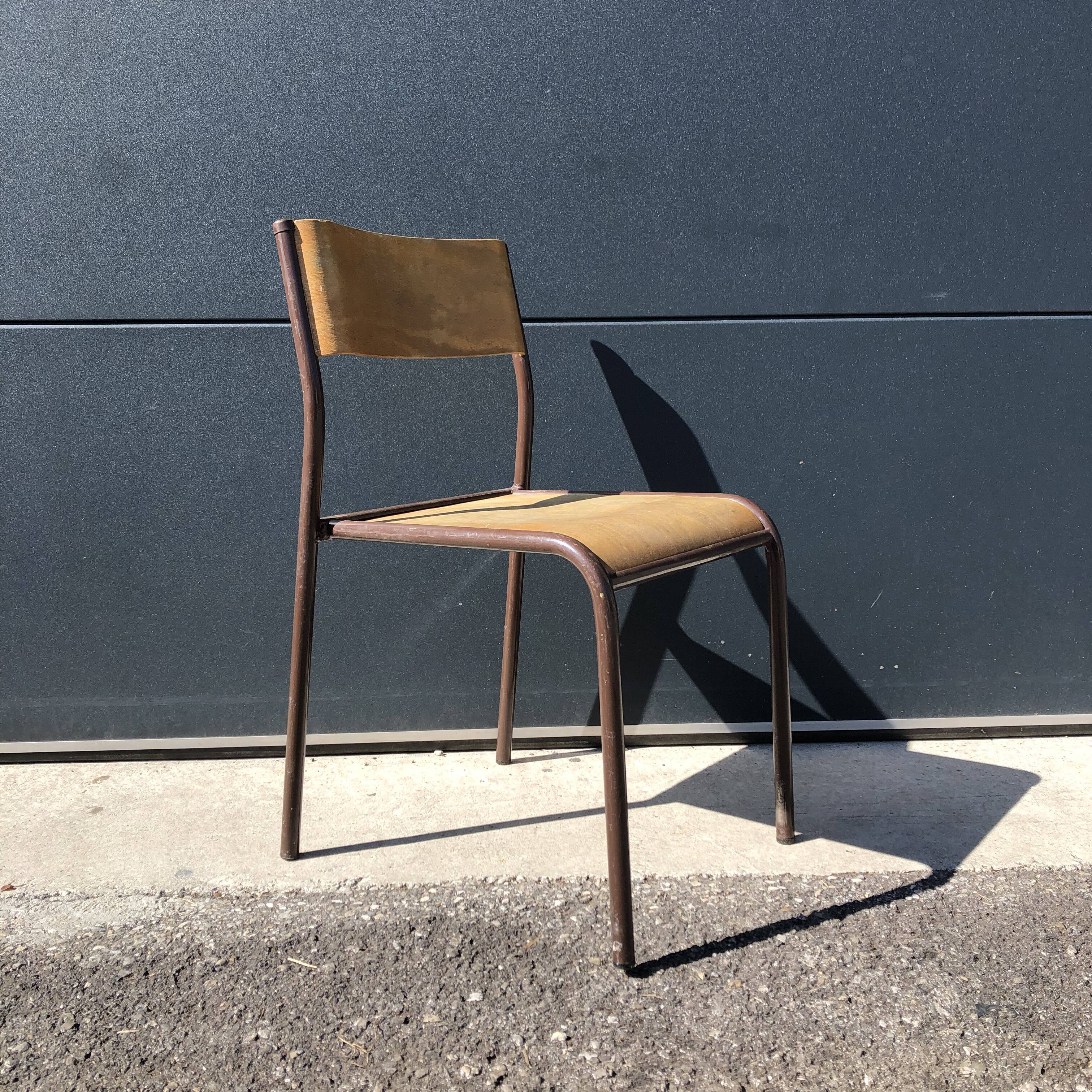 Chaise ecolier