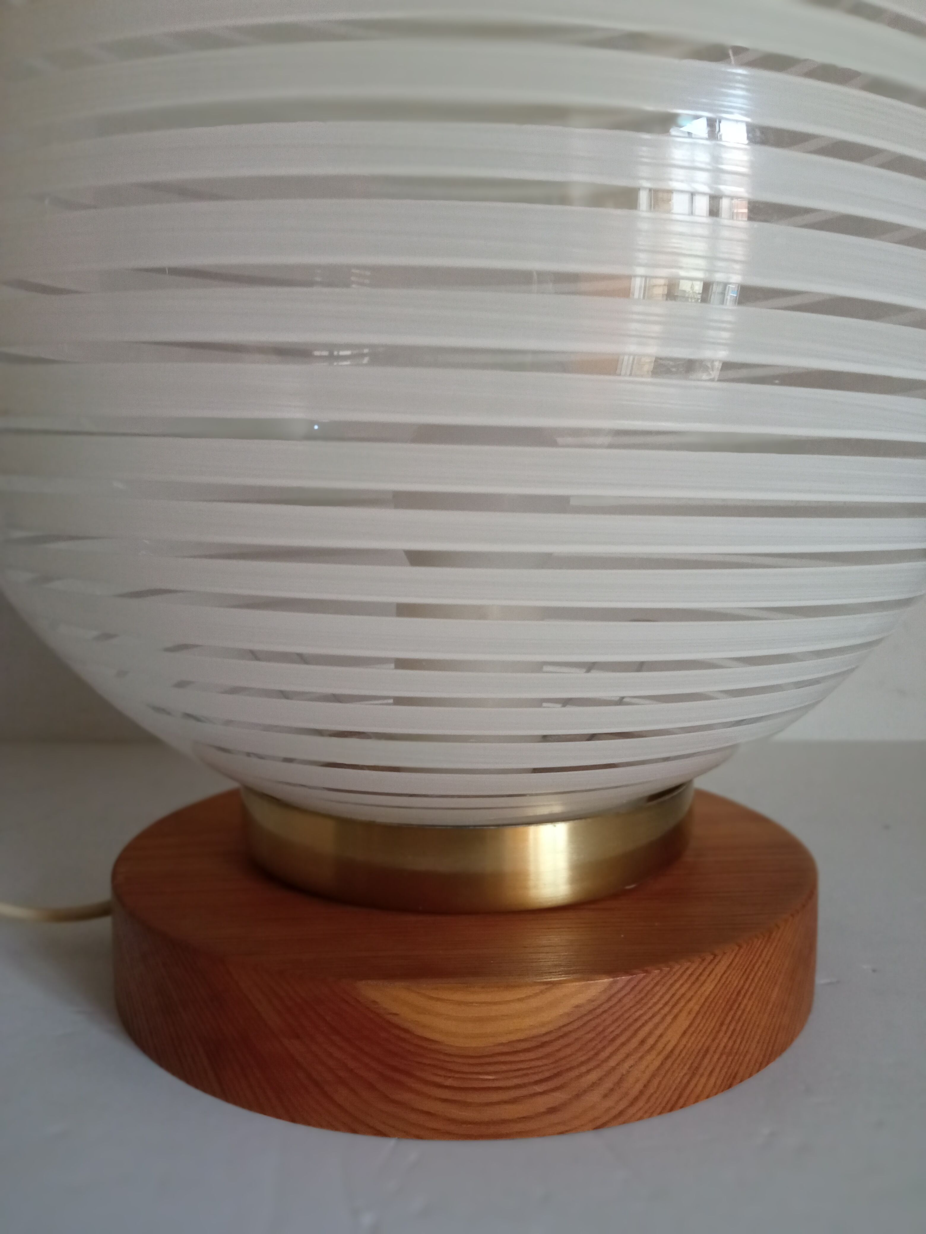 Bedside lamp wood and opaline