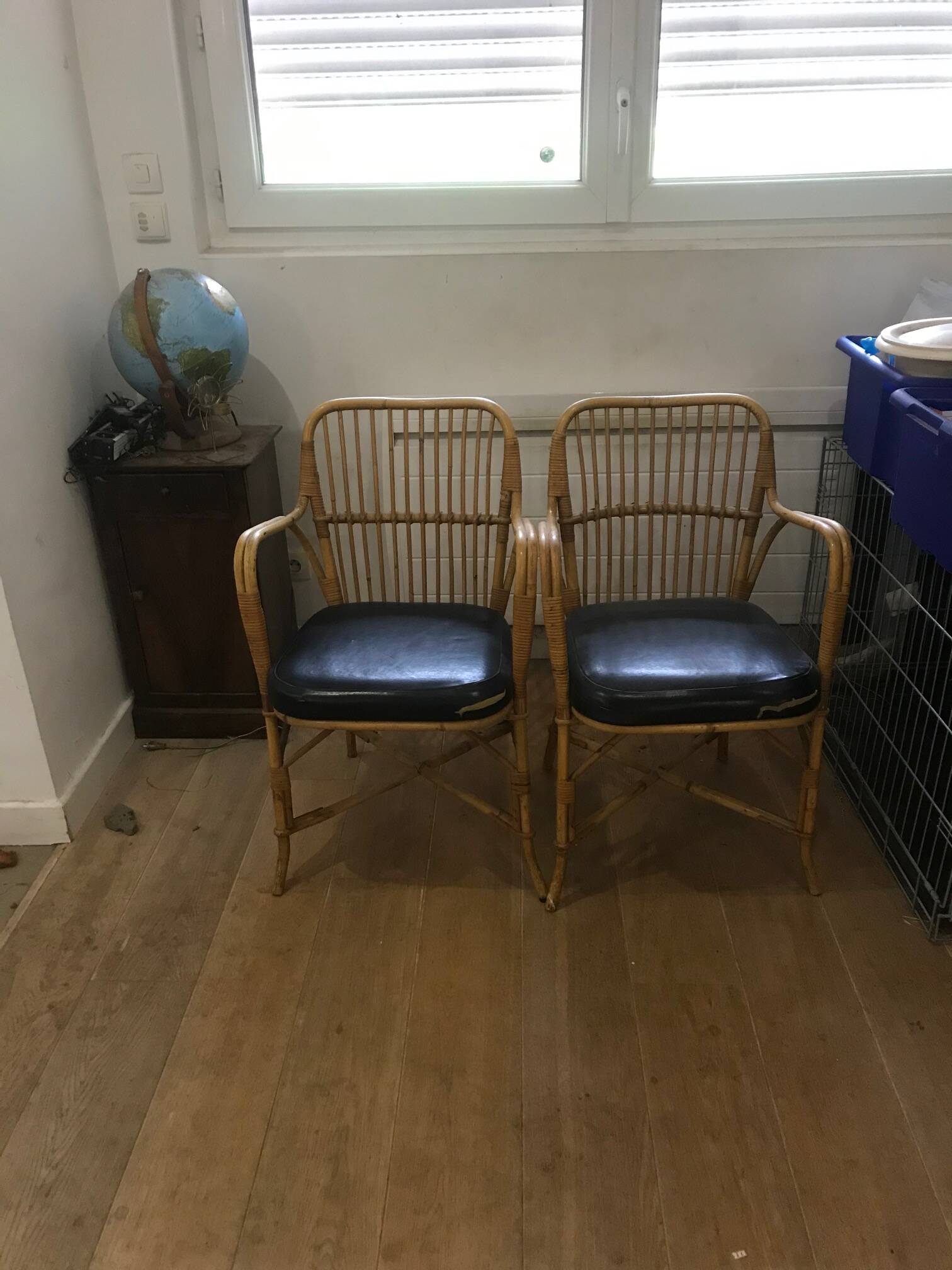 Pair of vintage rattan and leatherette armchairs