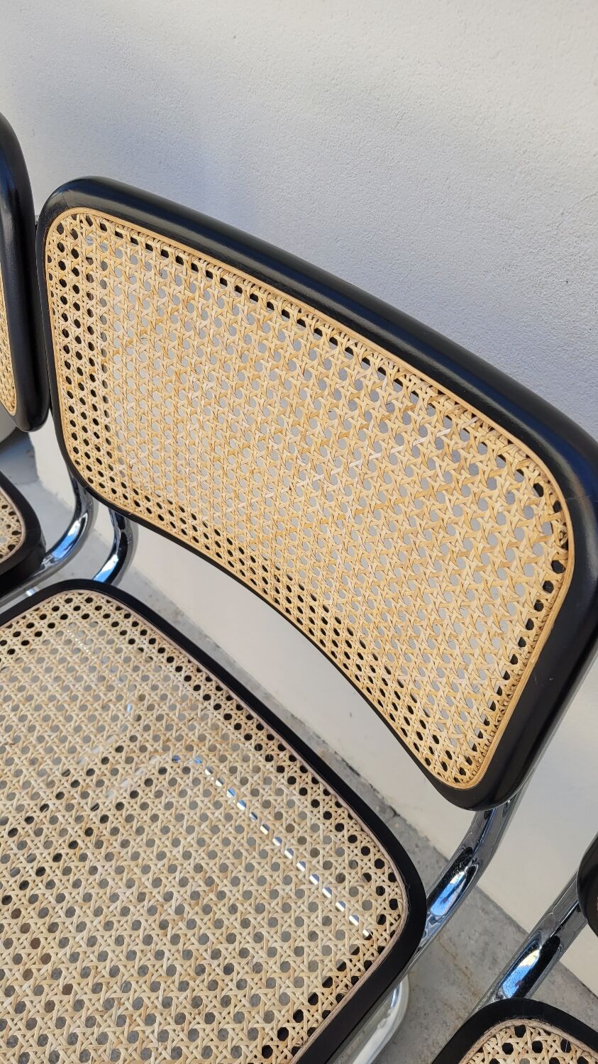 Série de 4 chaises Marcel Breuer modèle B32 signé Italy