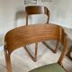 Chaises Baumann traineau vintage  en frêne et tissu velours vert tilleul