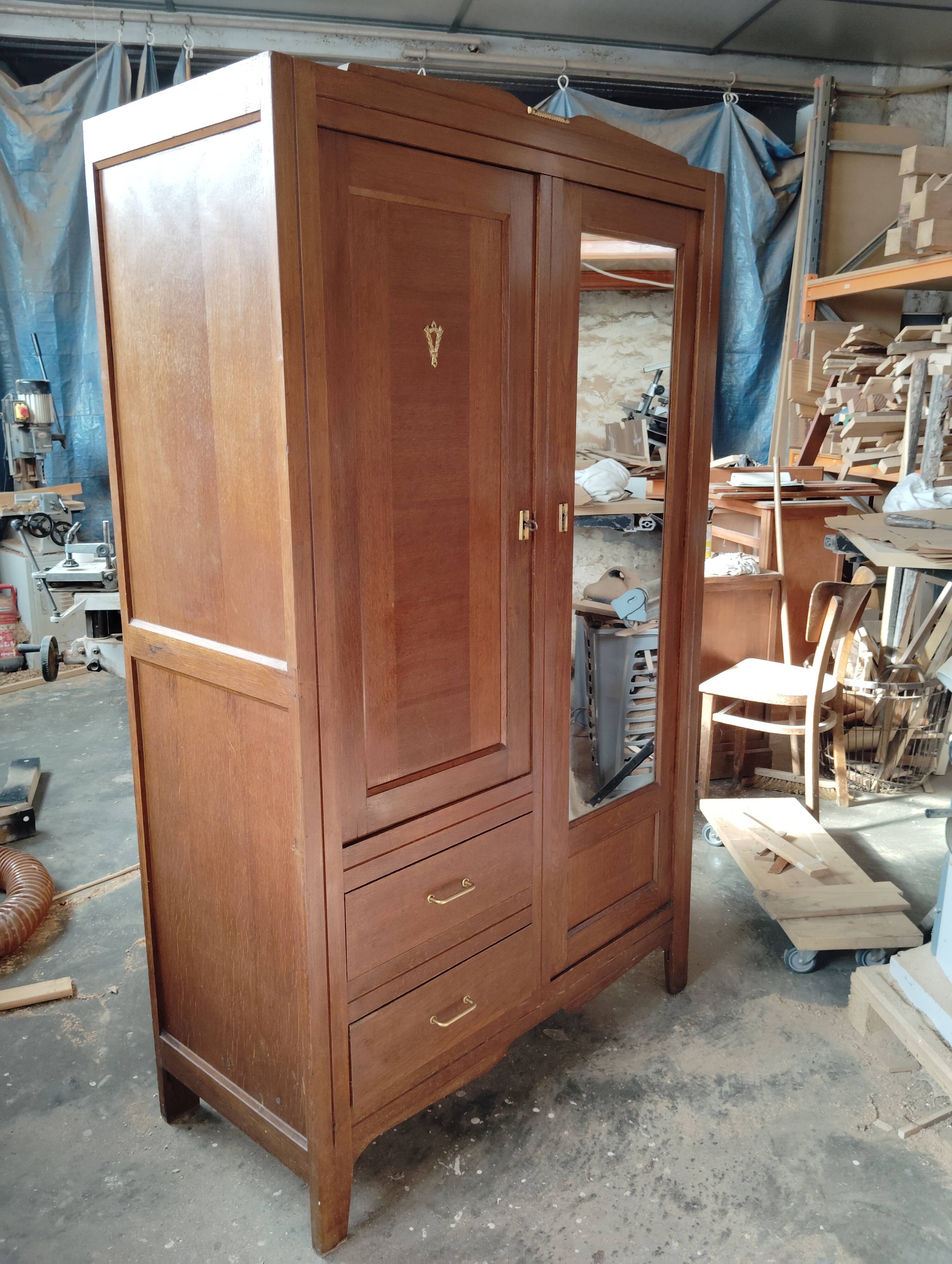 Armoire Parisienne