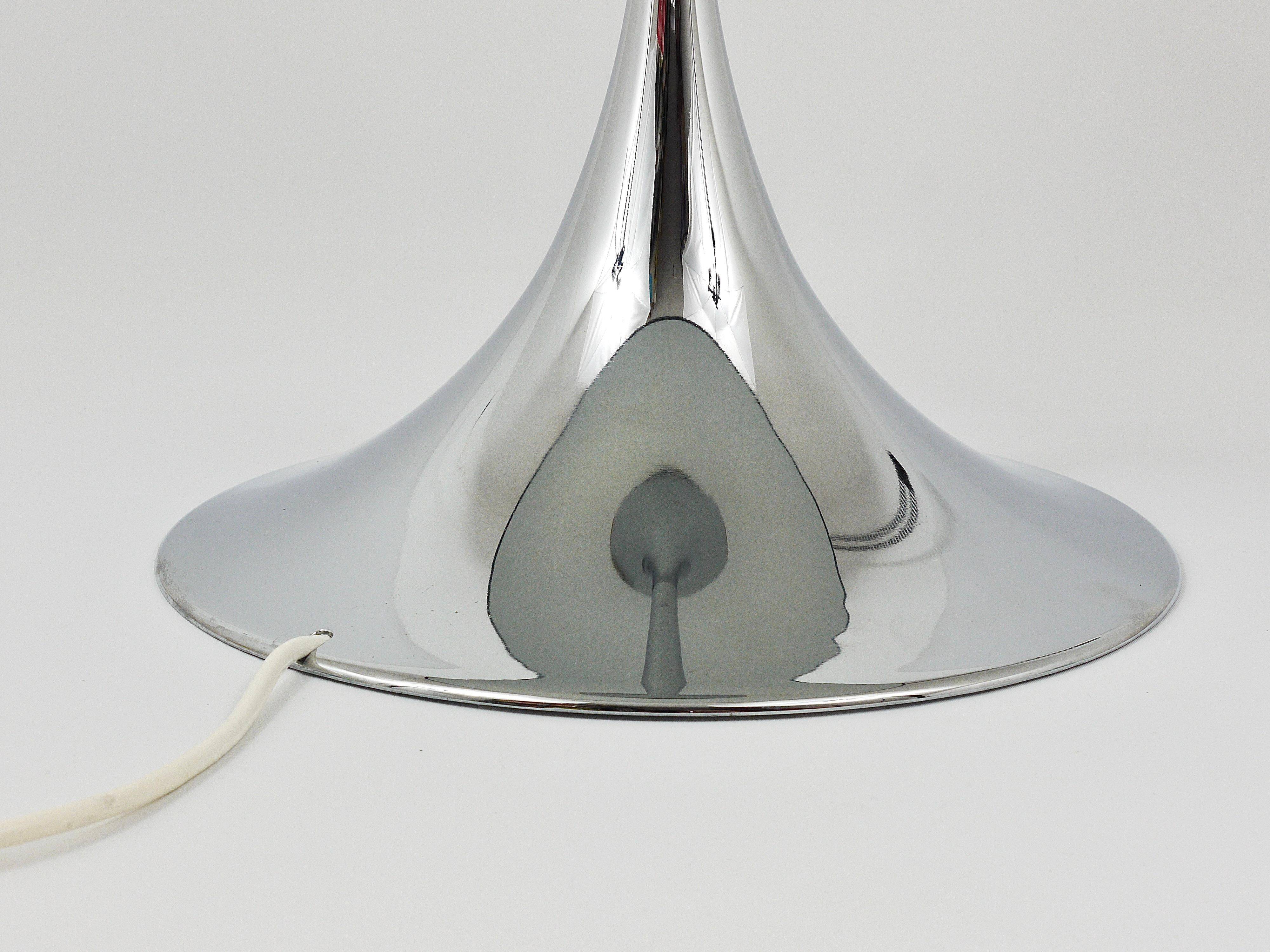 Rare Panthella table lamp by Verner Panton with a chrome base and grey shade.