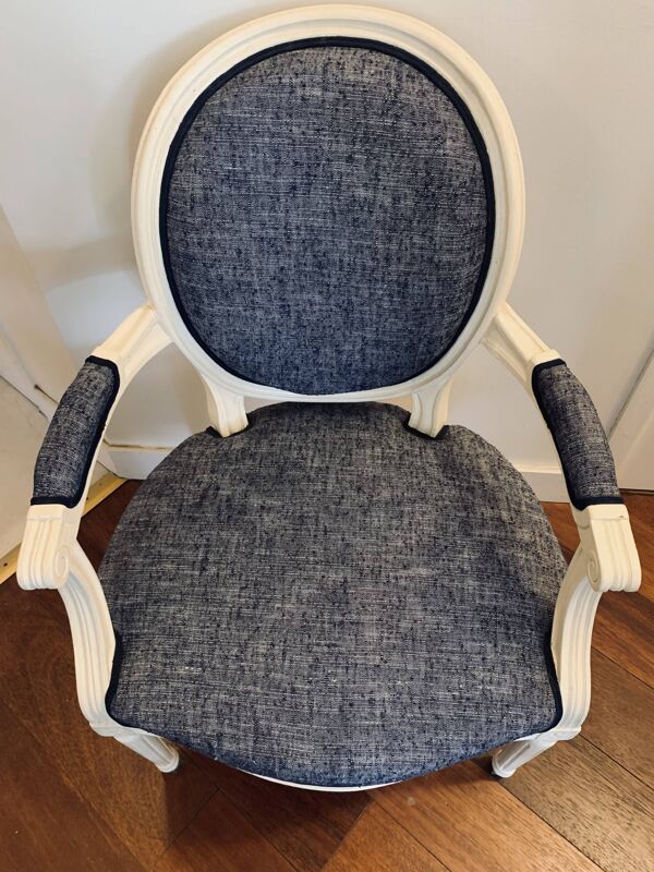 Médaillon Bleu Chiné Blanc  Epoque XIXe Restauré Traditionnellement