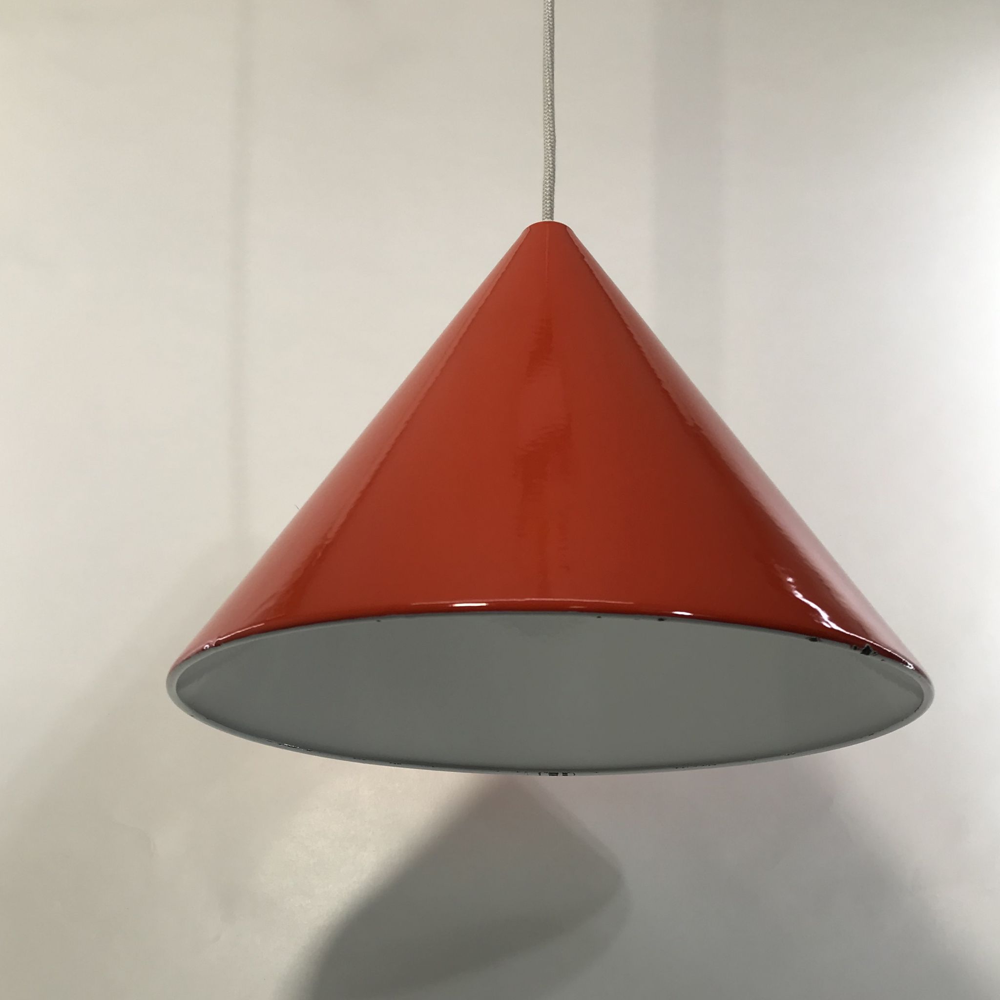 Arne Jacobsen's hanging lamp for Louis Poulsen