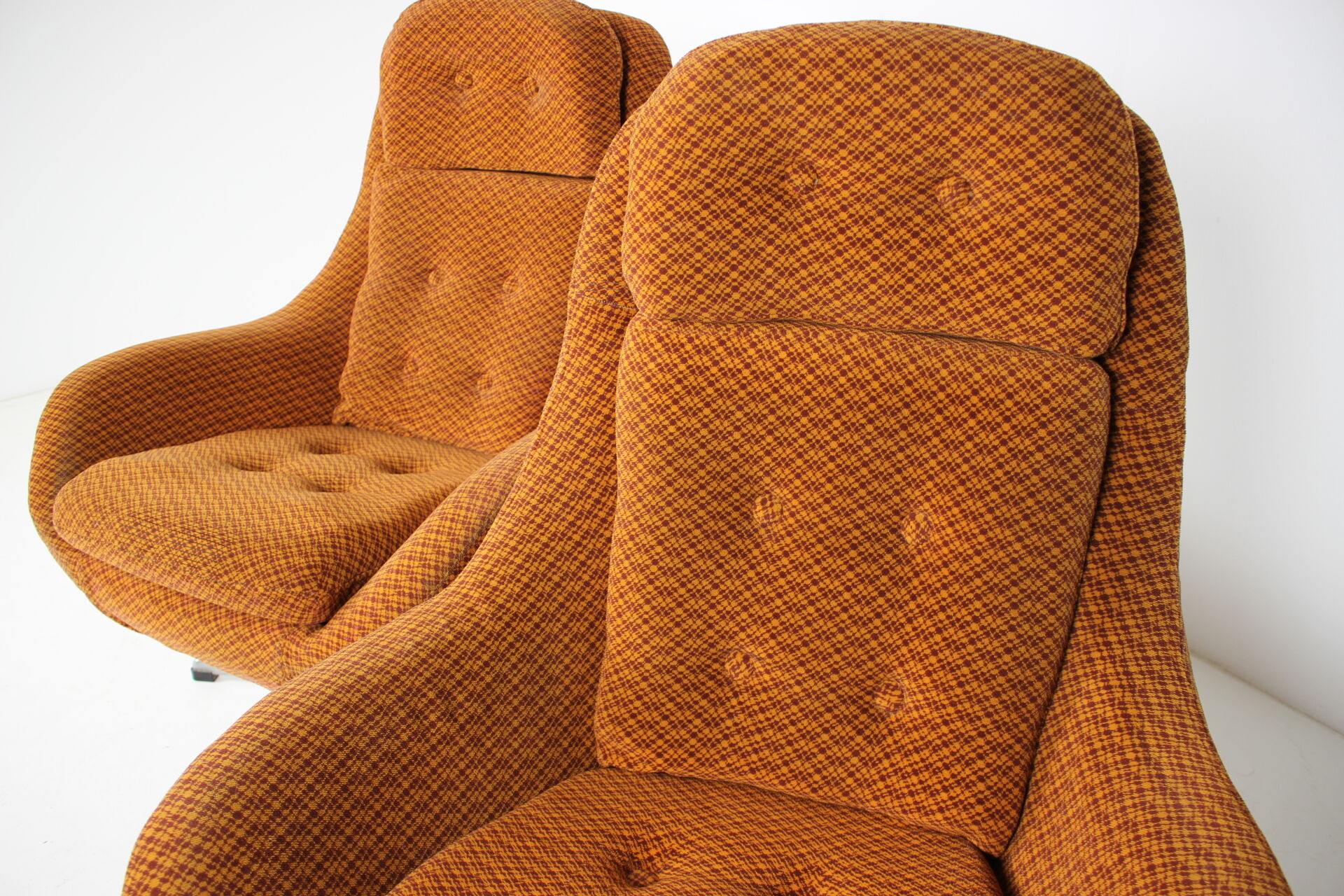 Set of two orange wing armchairs Interier Praha, Czechoslovakia