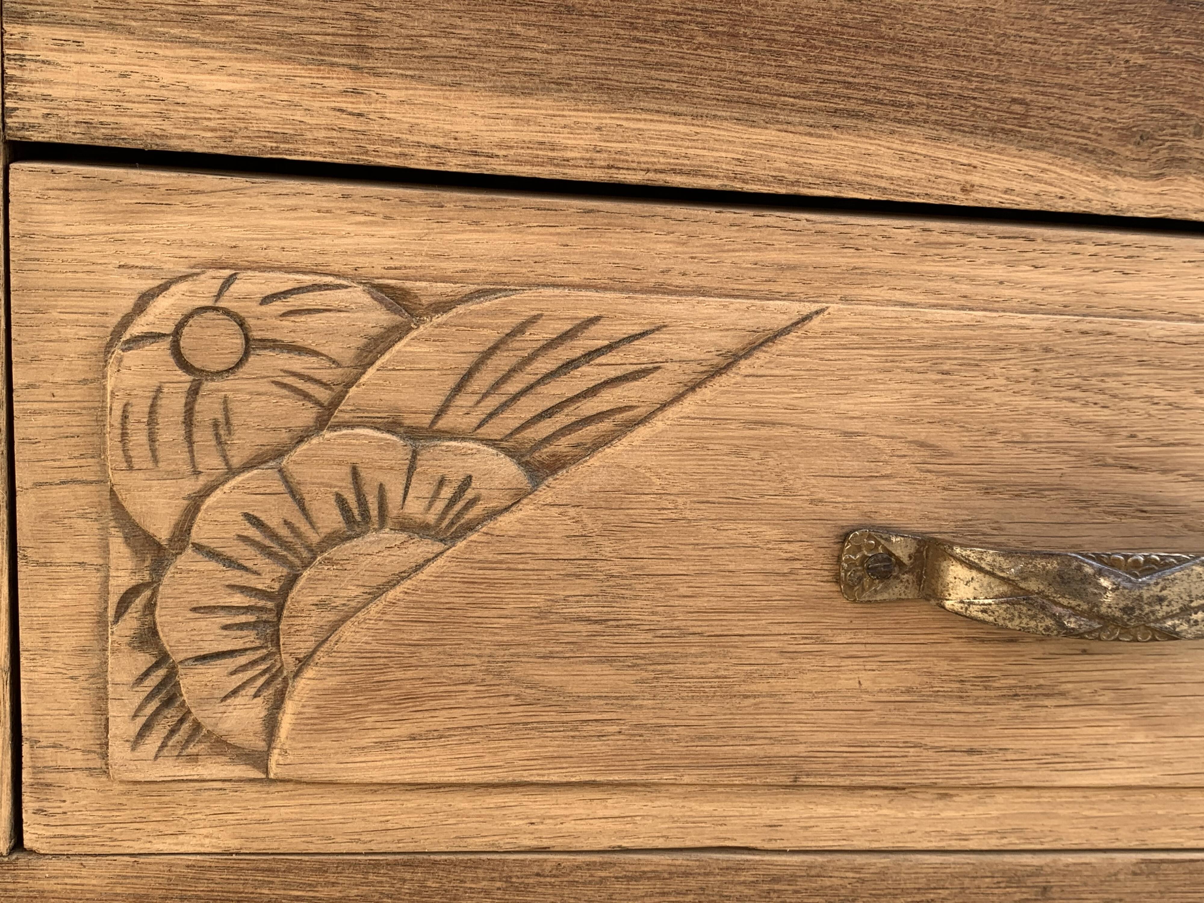 1930 asymmetrical Parisian wardrobe