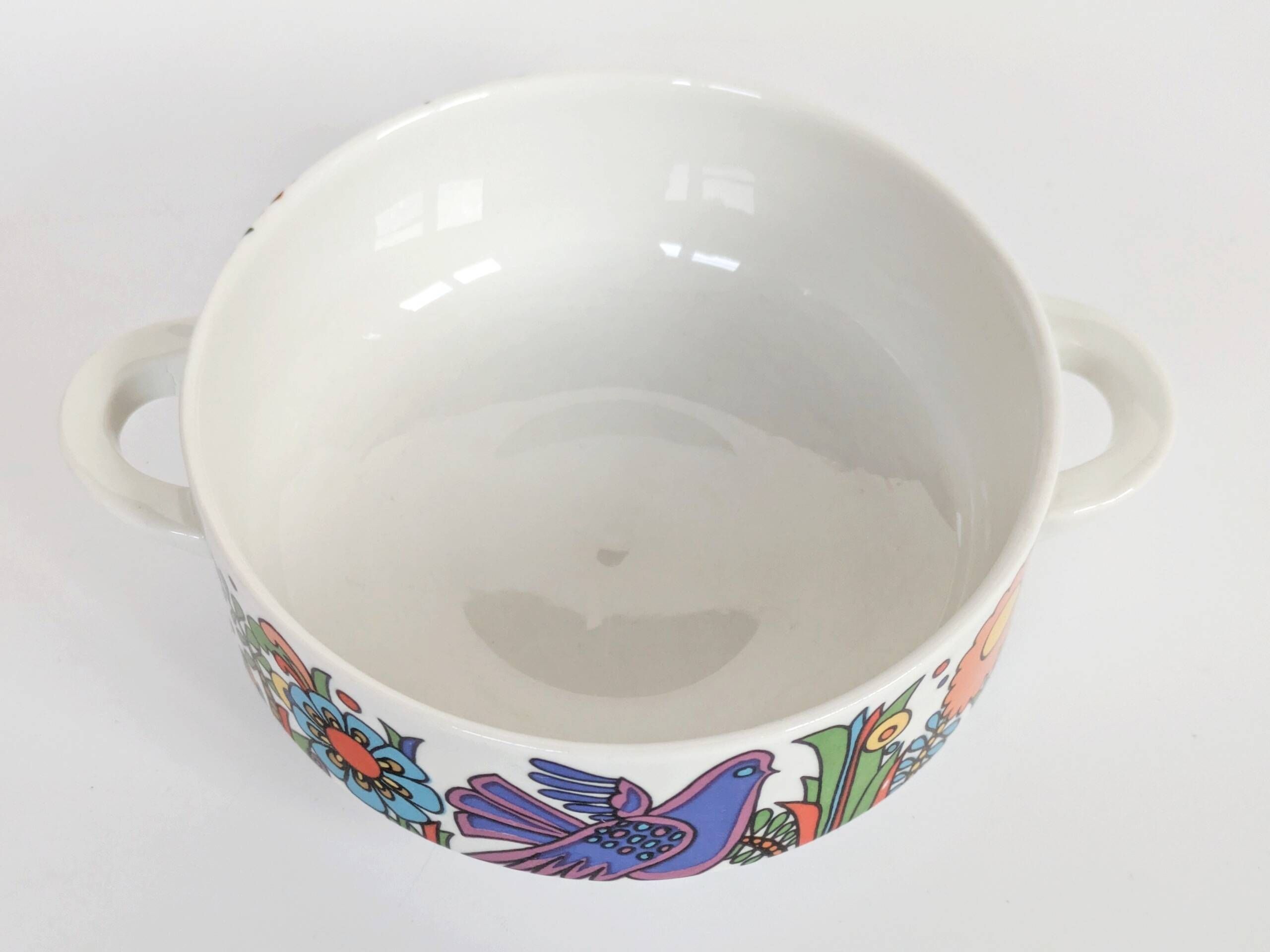 Set of 2 vintage “Acapulco” bowls by Villeroy & Boch with handles