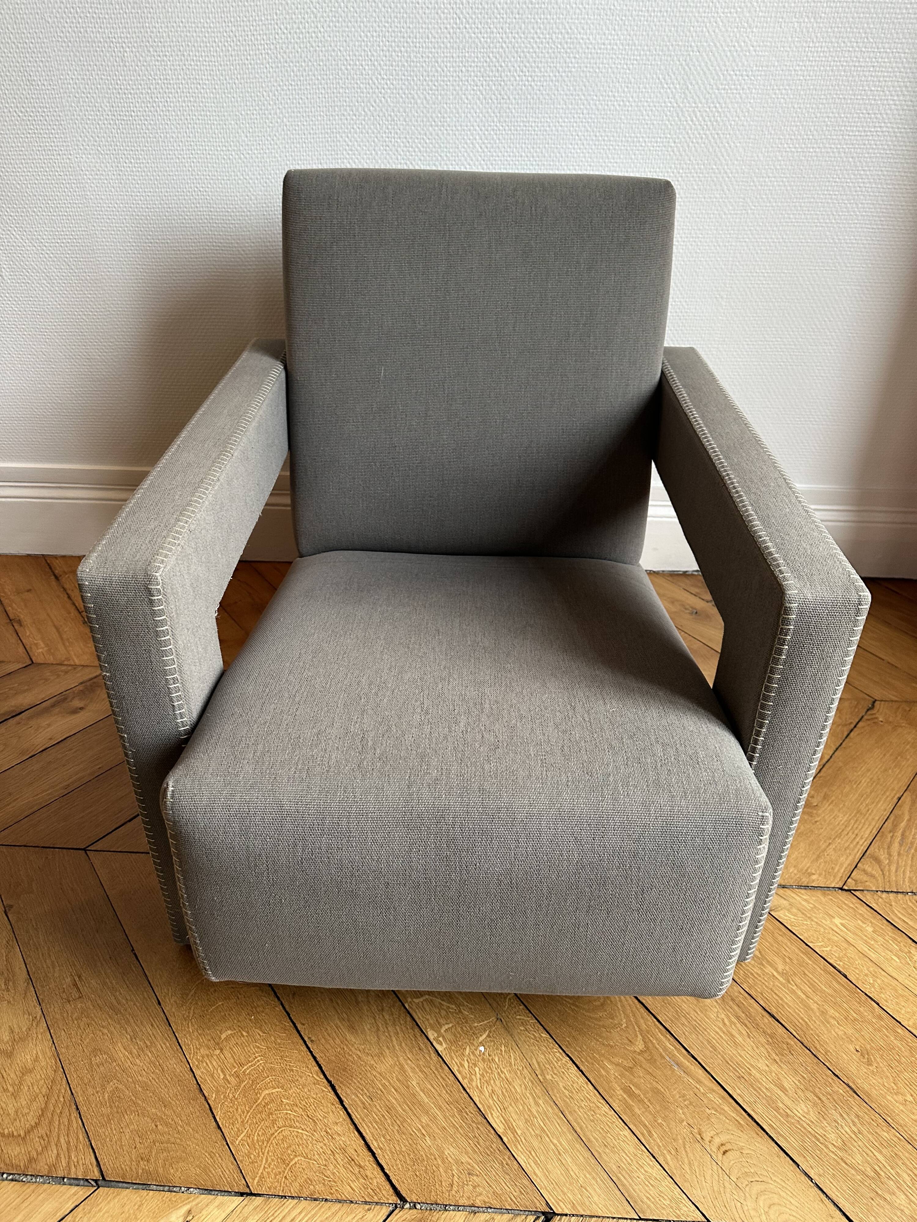 2 Fauteuil gris Rietveld Utrecht
