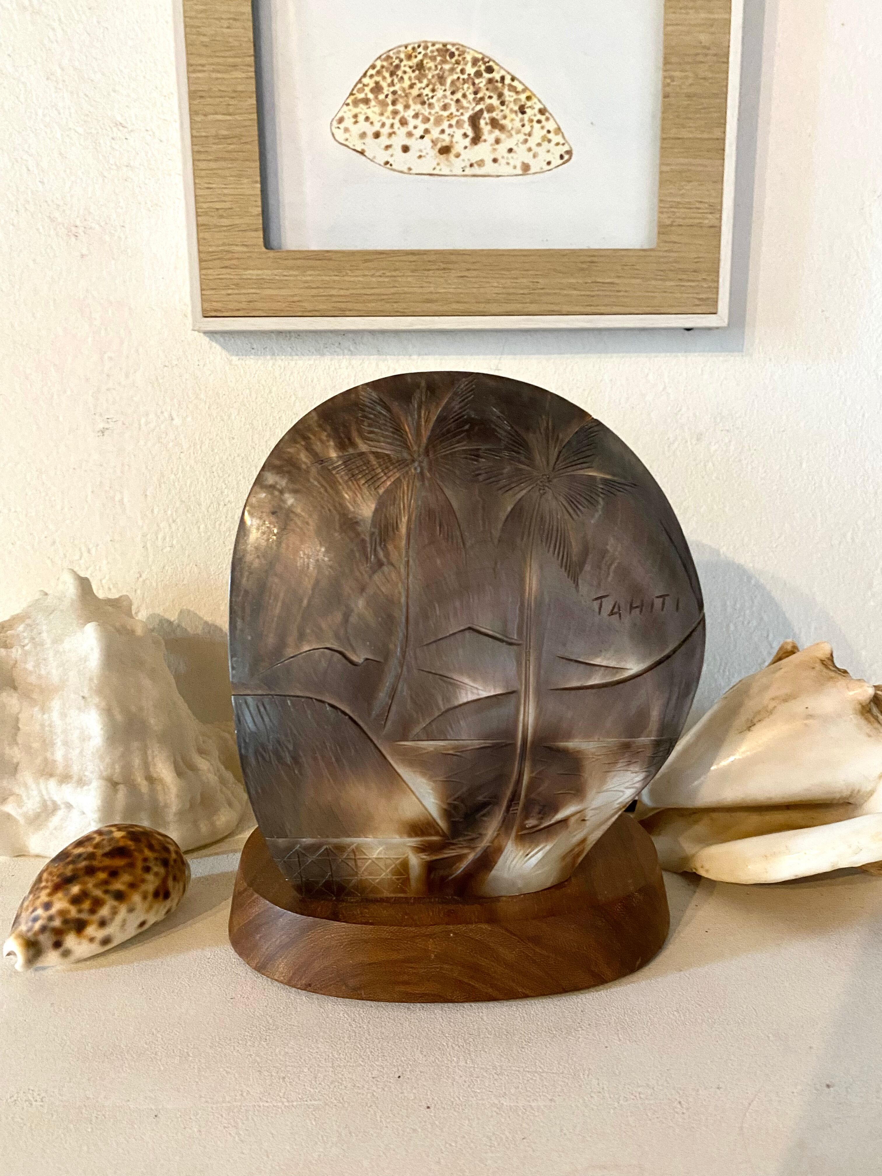 Vintage shell lamp Tahiti
