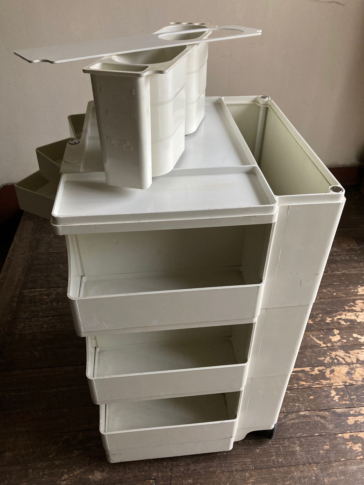 Desserte Boby Joe Colombo 1970 design italien