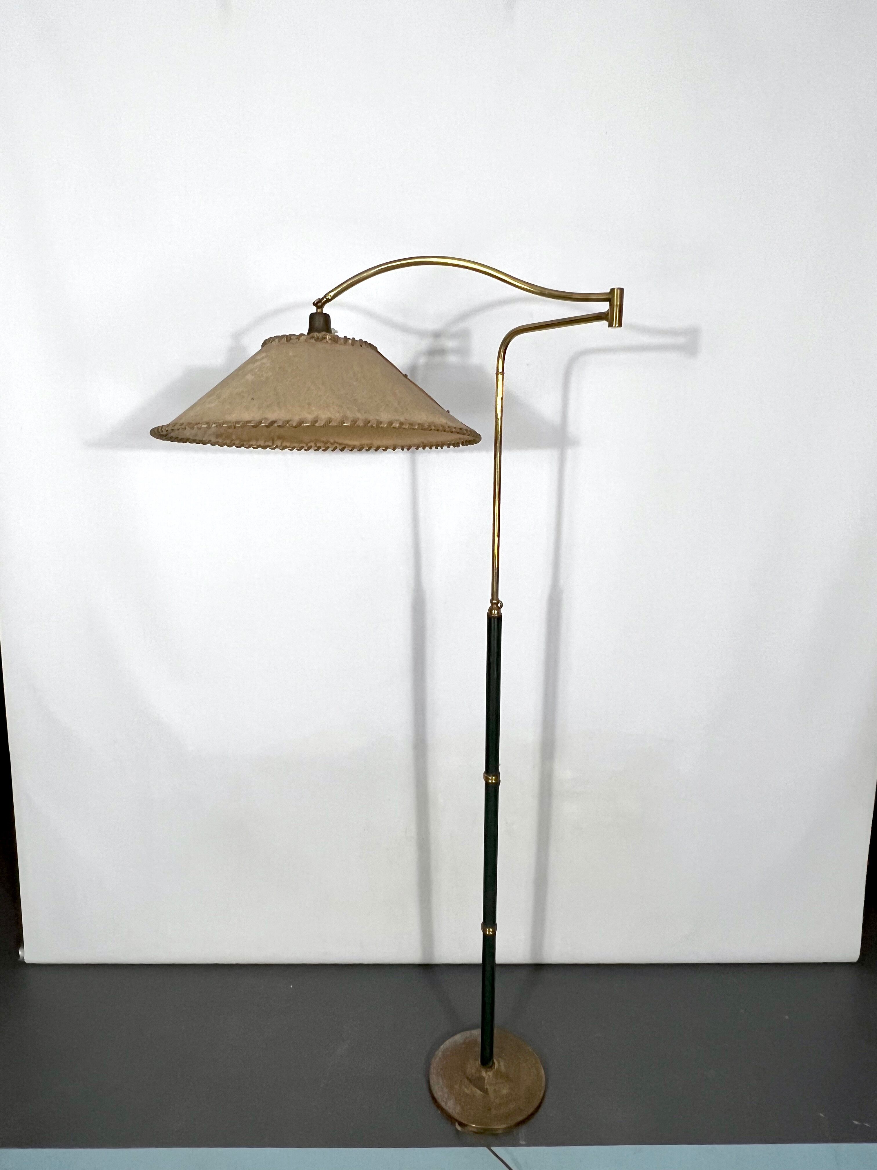 Arredoluce Monza, vintage brass and leather floor lamp. 40s
