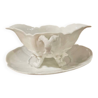 Porcelain sauceboat 1860
