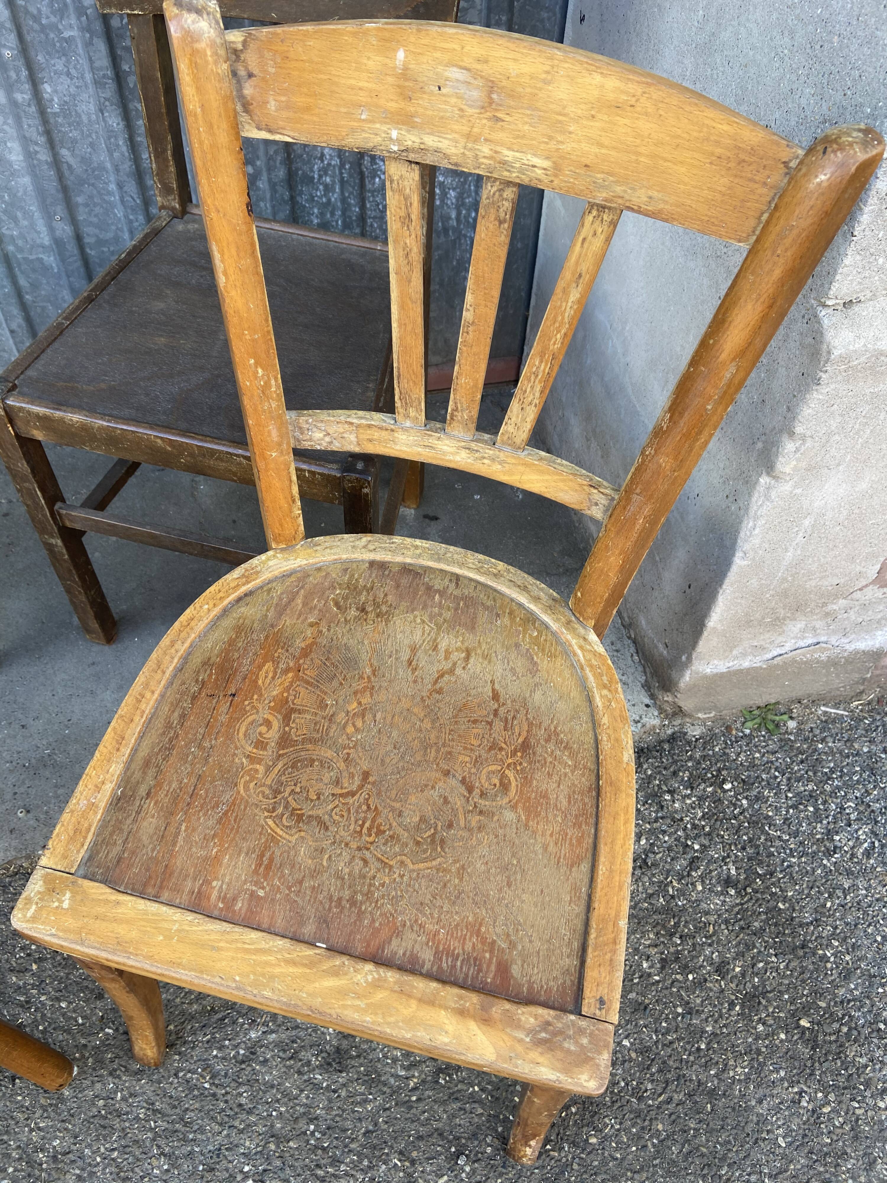 4 vintage mismatched coffee bistro chairs