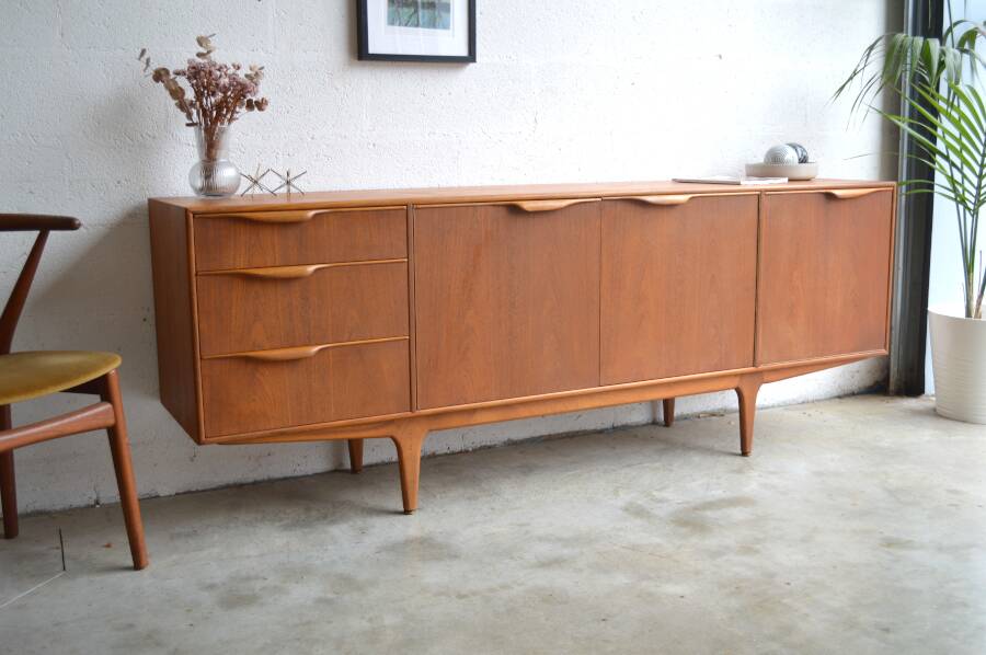Enfilade by McIntosh 201cm
