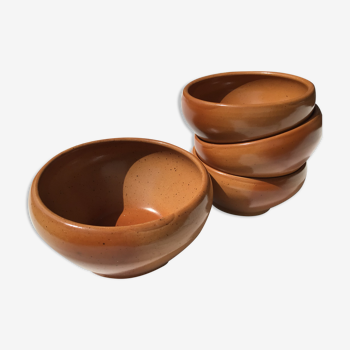 4 brown Digoin sandstone bowls
