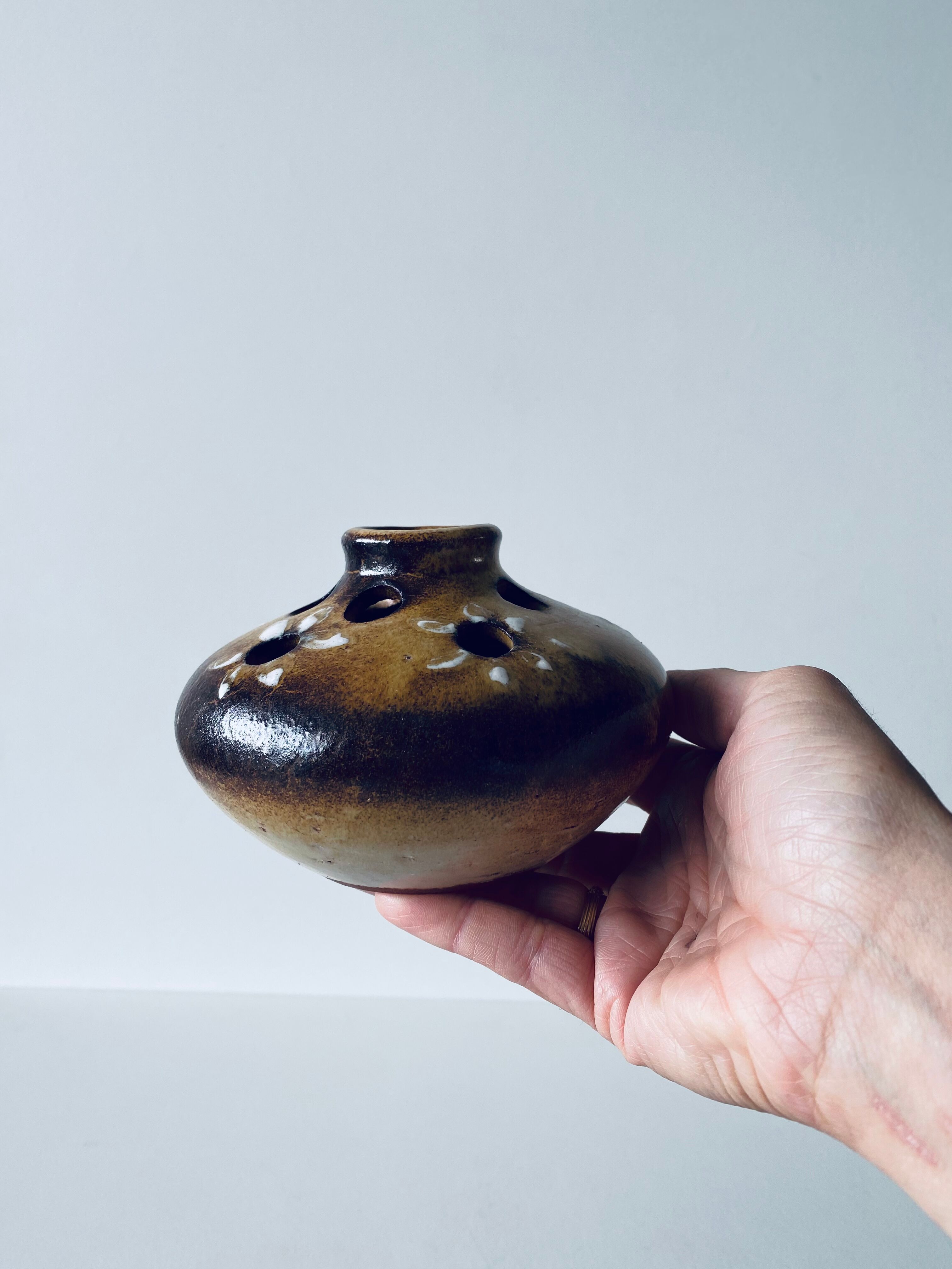 Vase spades flowers Vallauris