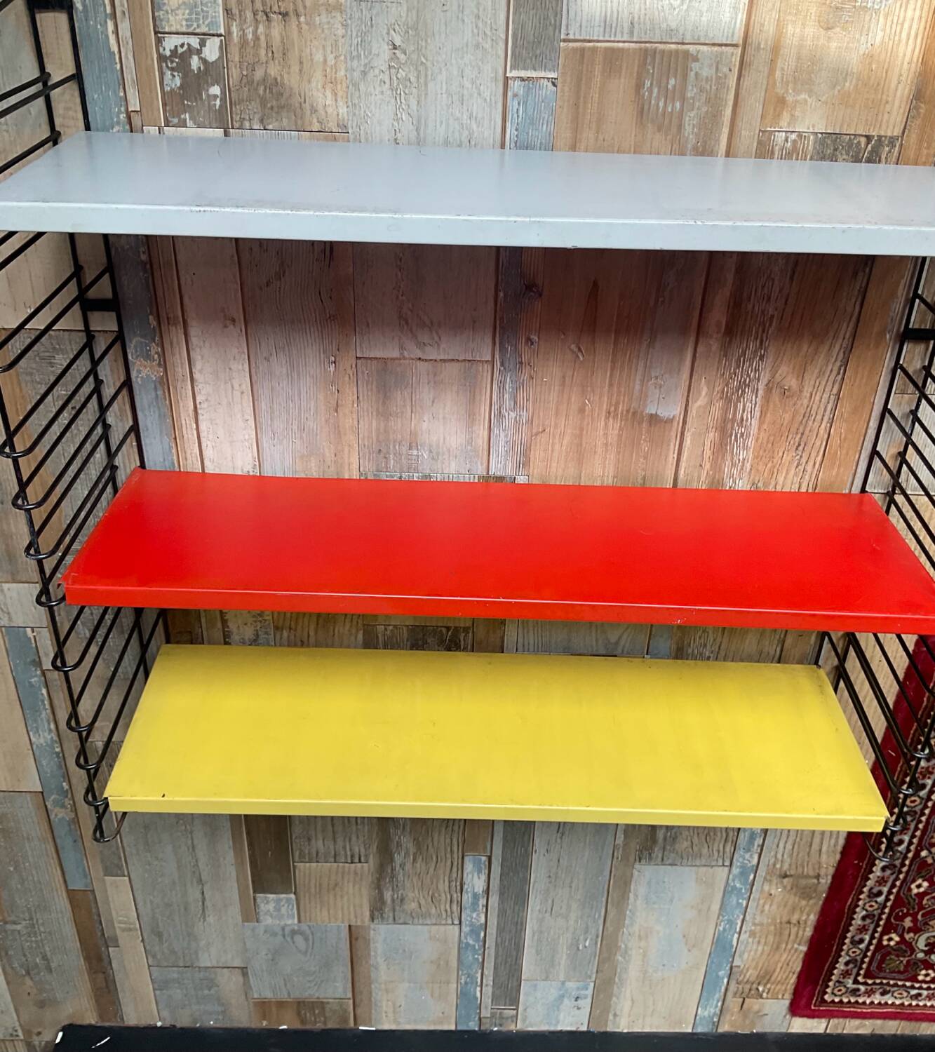 Tomado Holland shelf from the 60s