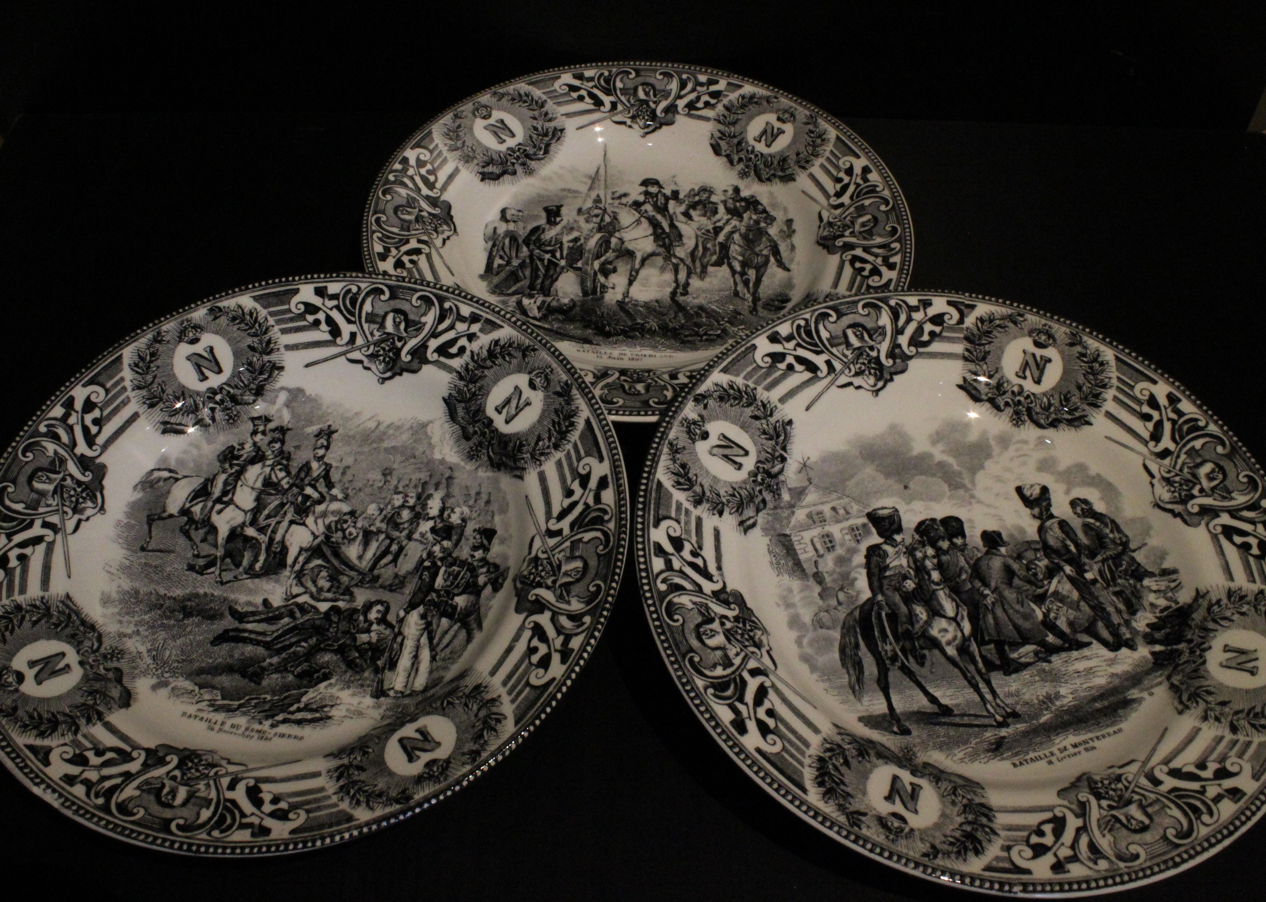 Series of 6 talking plates Napoleon Boch la Louvière