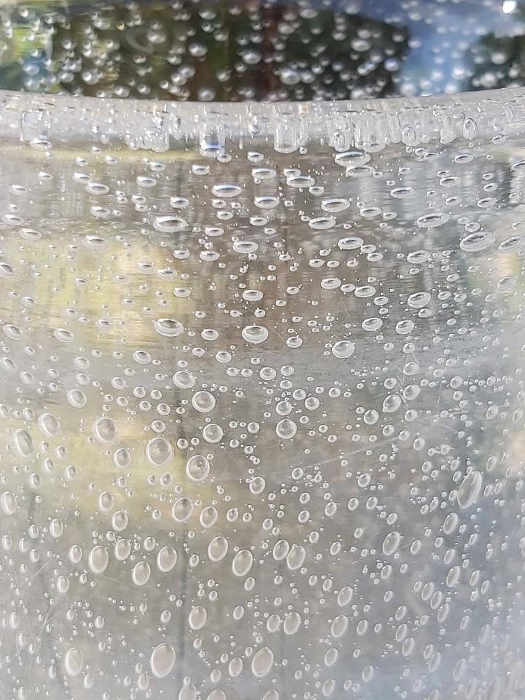 Daum vase bubbled 50s