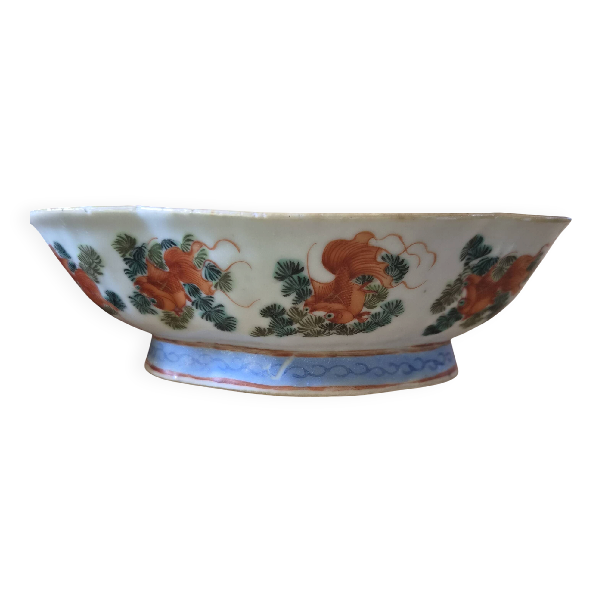 Chinese porcelain bowl
