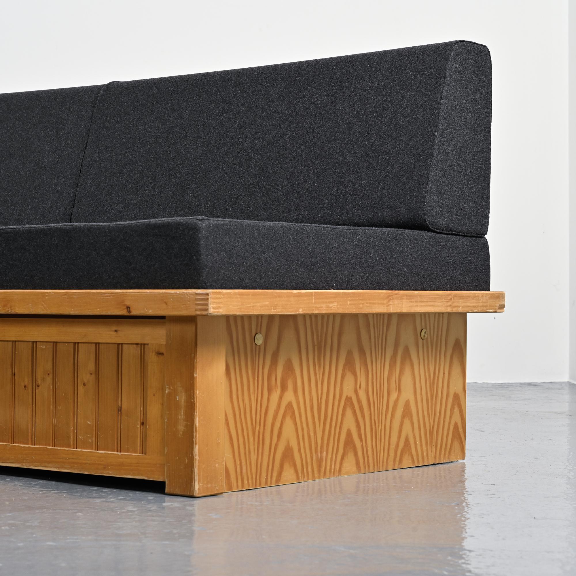 Charlotte Perriand, Les Arcs bench around 1973