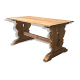 Natural wood dining table type monastery
