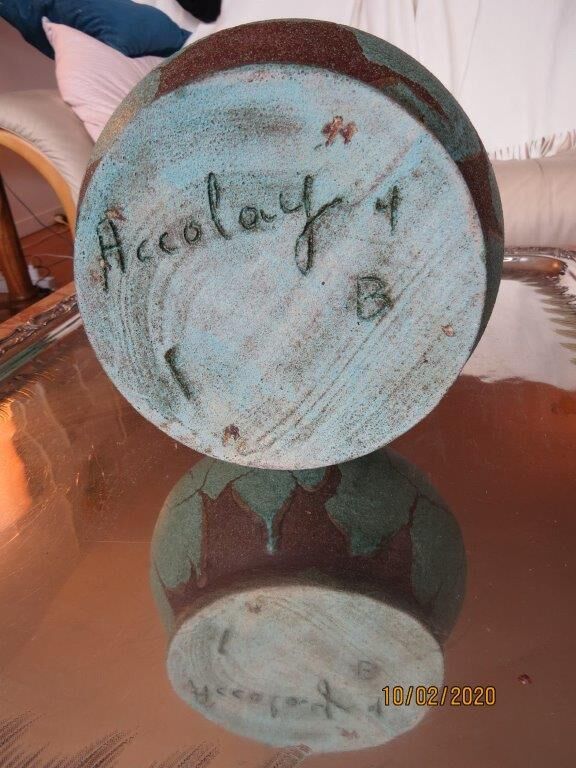 Vase stamped Accolay