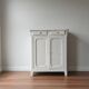Buffet vintage patiné blanc