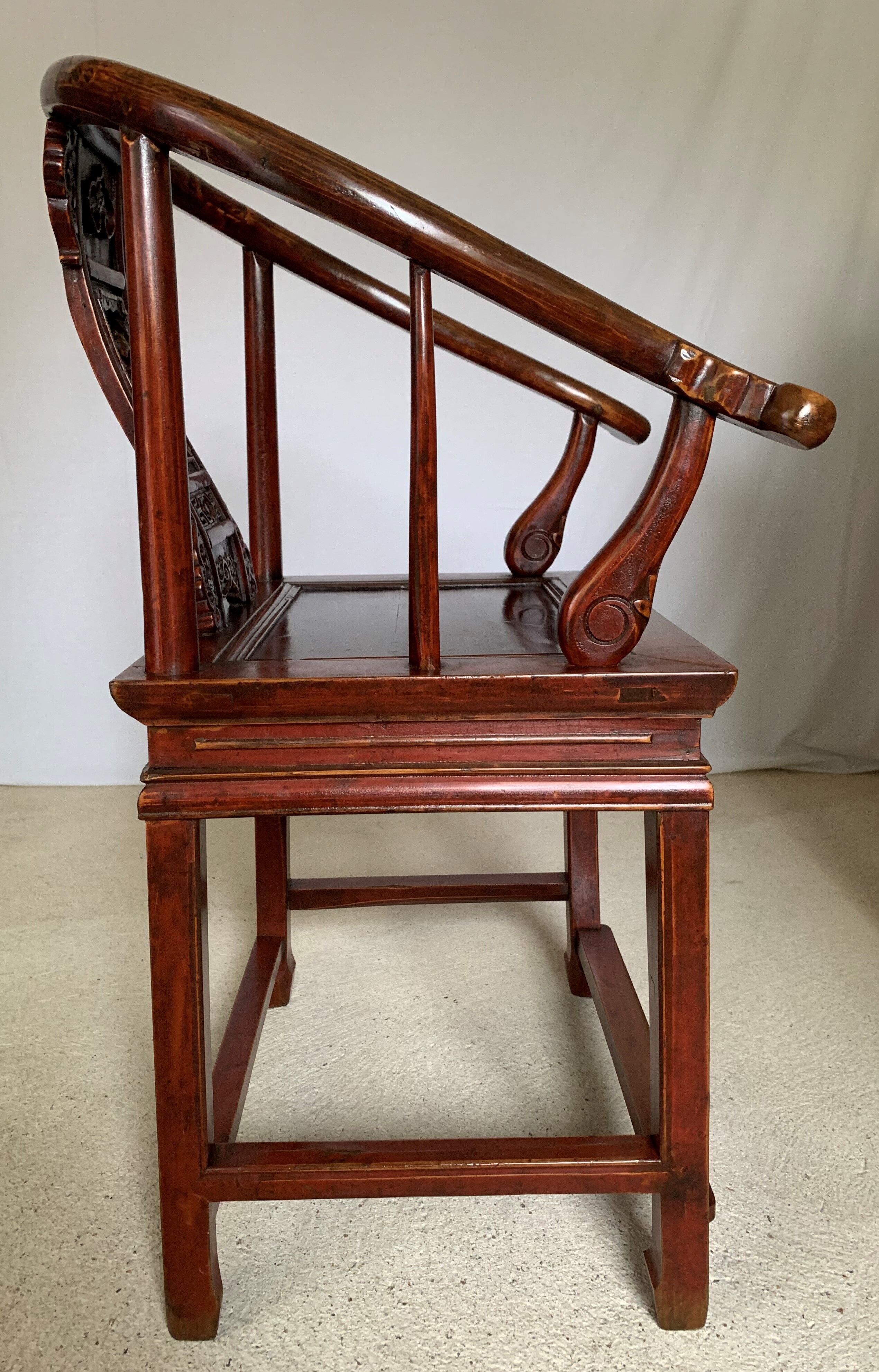 Fauteuil chinois laqué