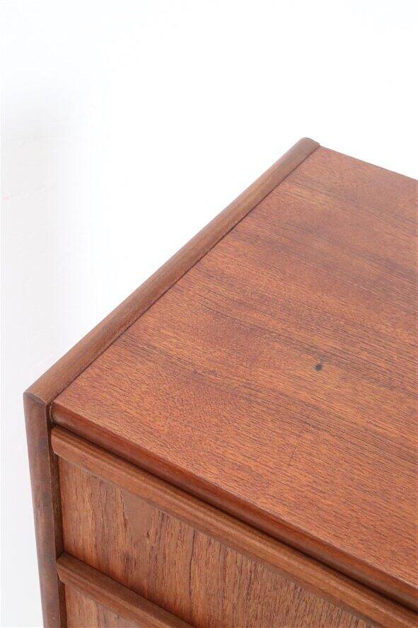Restored Hanbjerg Møbelfabrik 'Tallboy' teak chest of drawers / Mid-century Danish modern design / 1960s