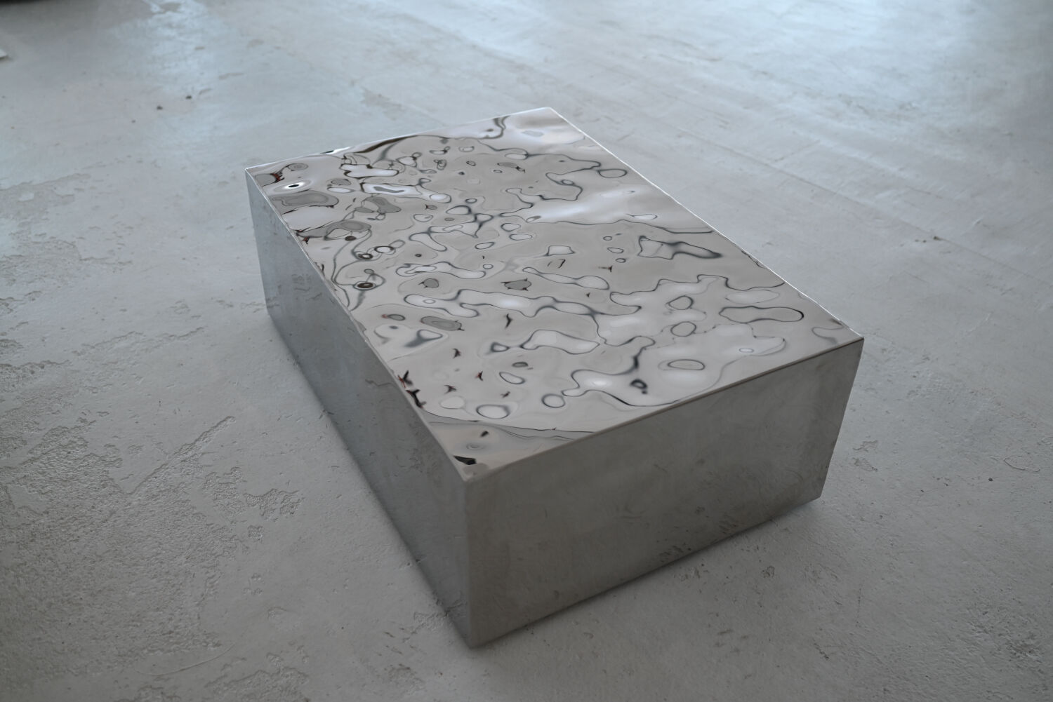 Sculptural Mirror-Polished Stainless Steel Coffee Table by Veliento