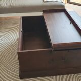 Table basse, coffre en bois massif