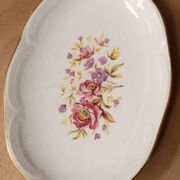 set of 2 vintage dishes