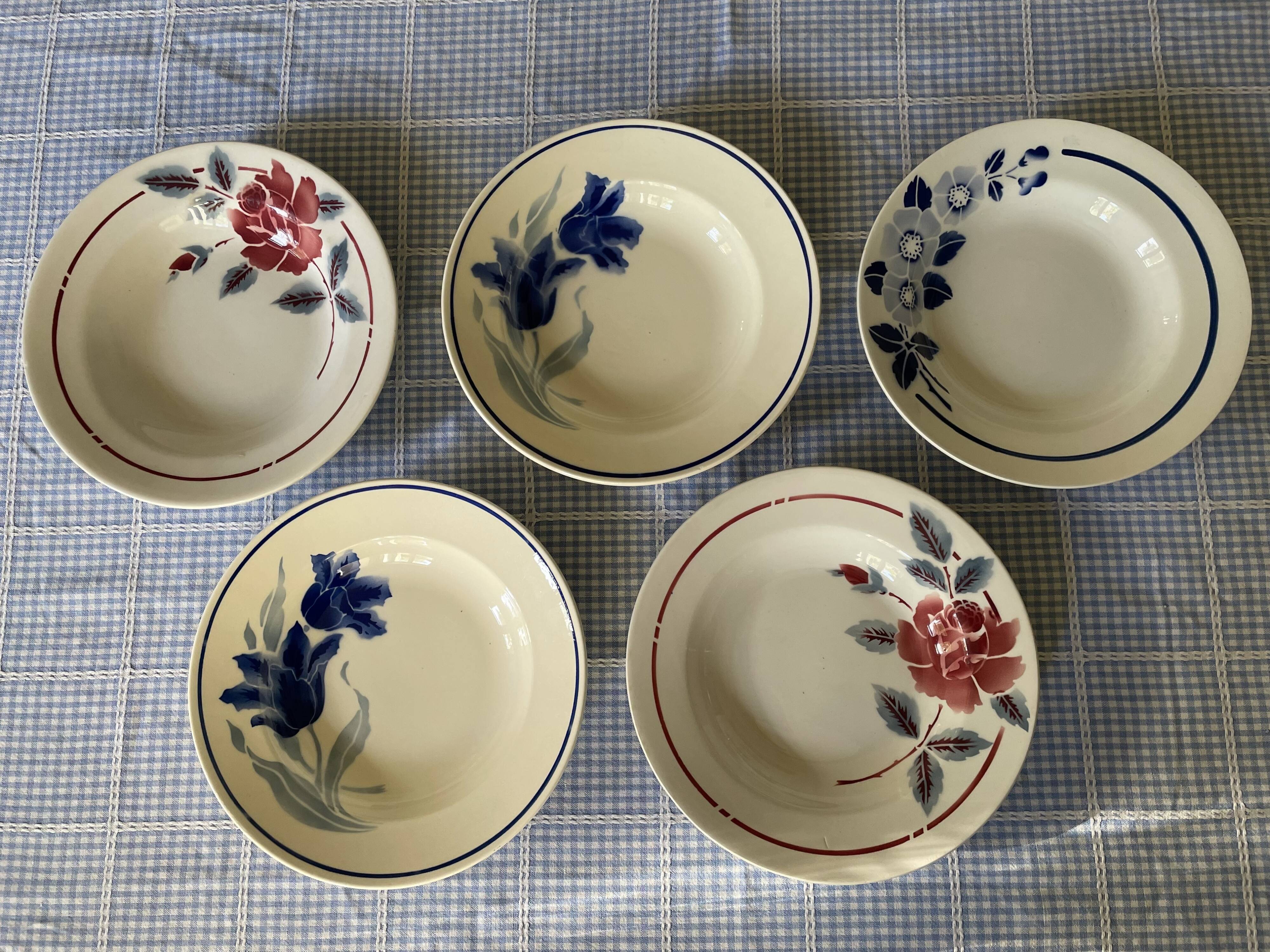 Mismatched old hollow plates