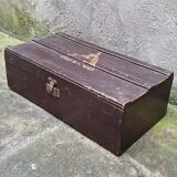 Coffre en bois
