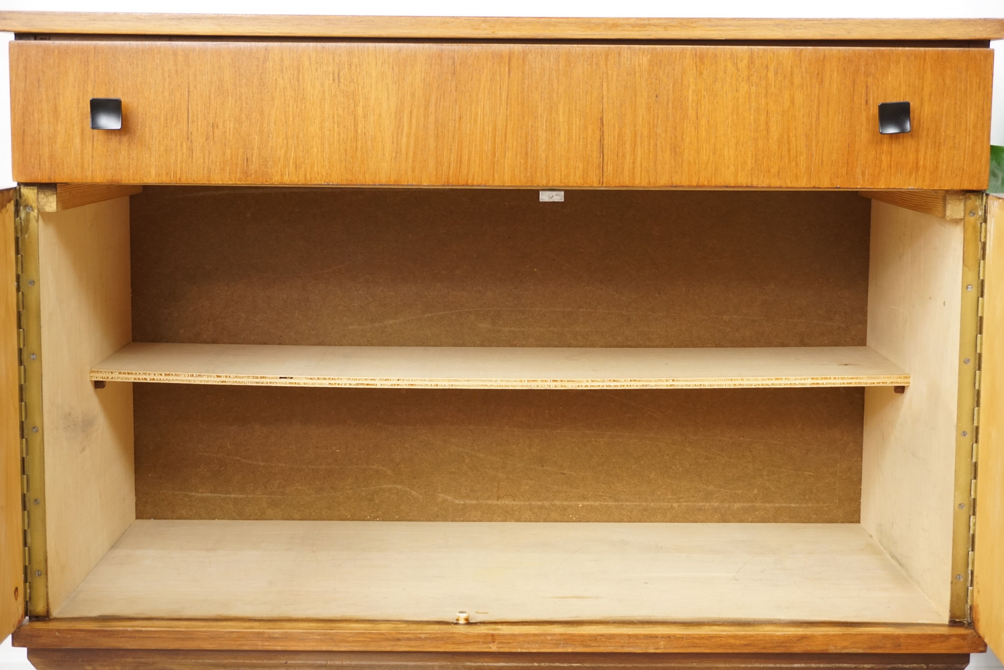 Cabinet teak design 50 60 years