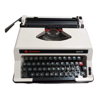 Machine à écrire Olympiette Spécial années 70