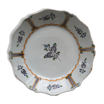 Plate faience 19th decoration flowers "tulips"