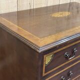 English chest of drawers from the 1950s in mahogany