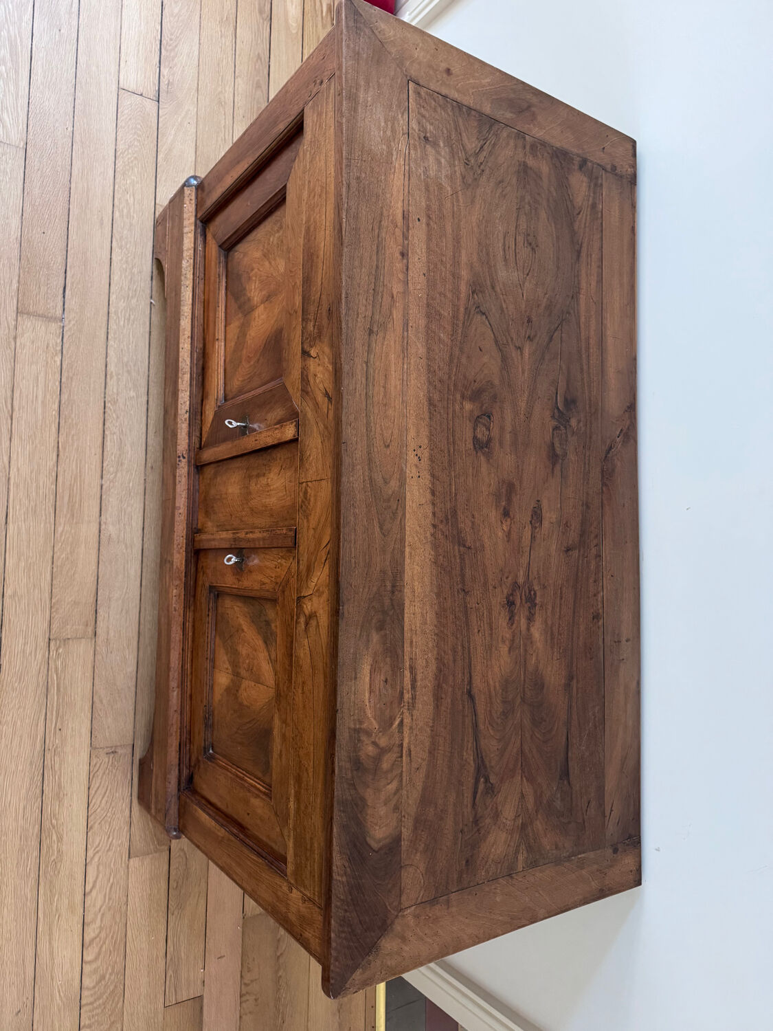 Old hay - farm chest