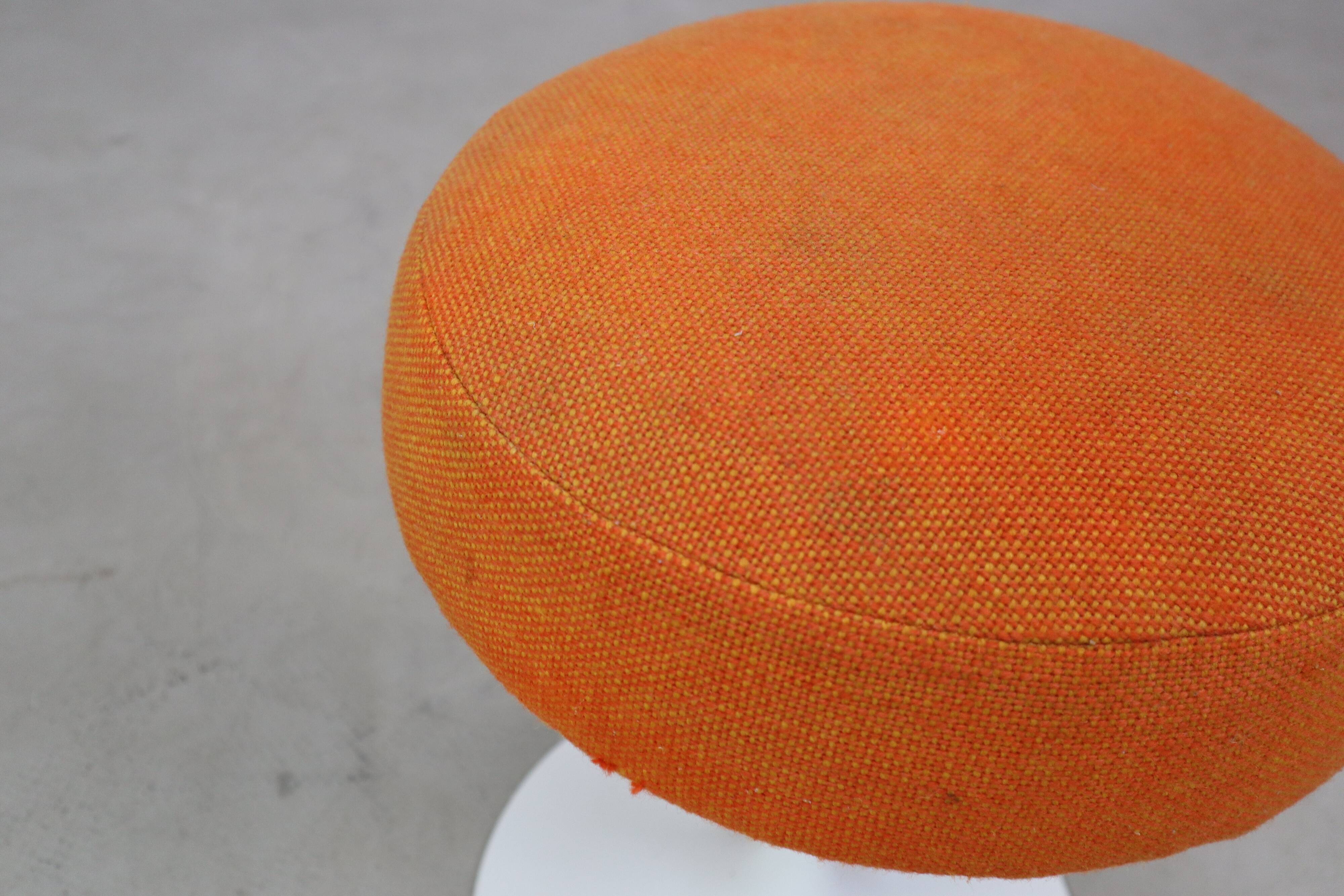 Pair of Eero Saarinen Tulip Stools for Knoll International