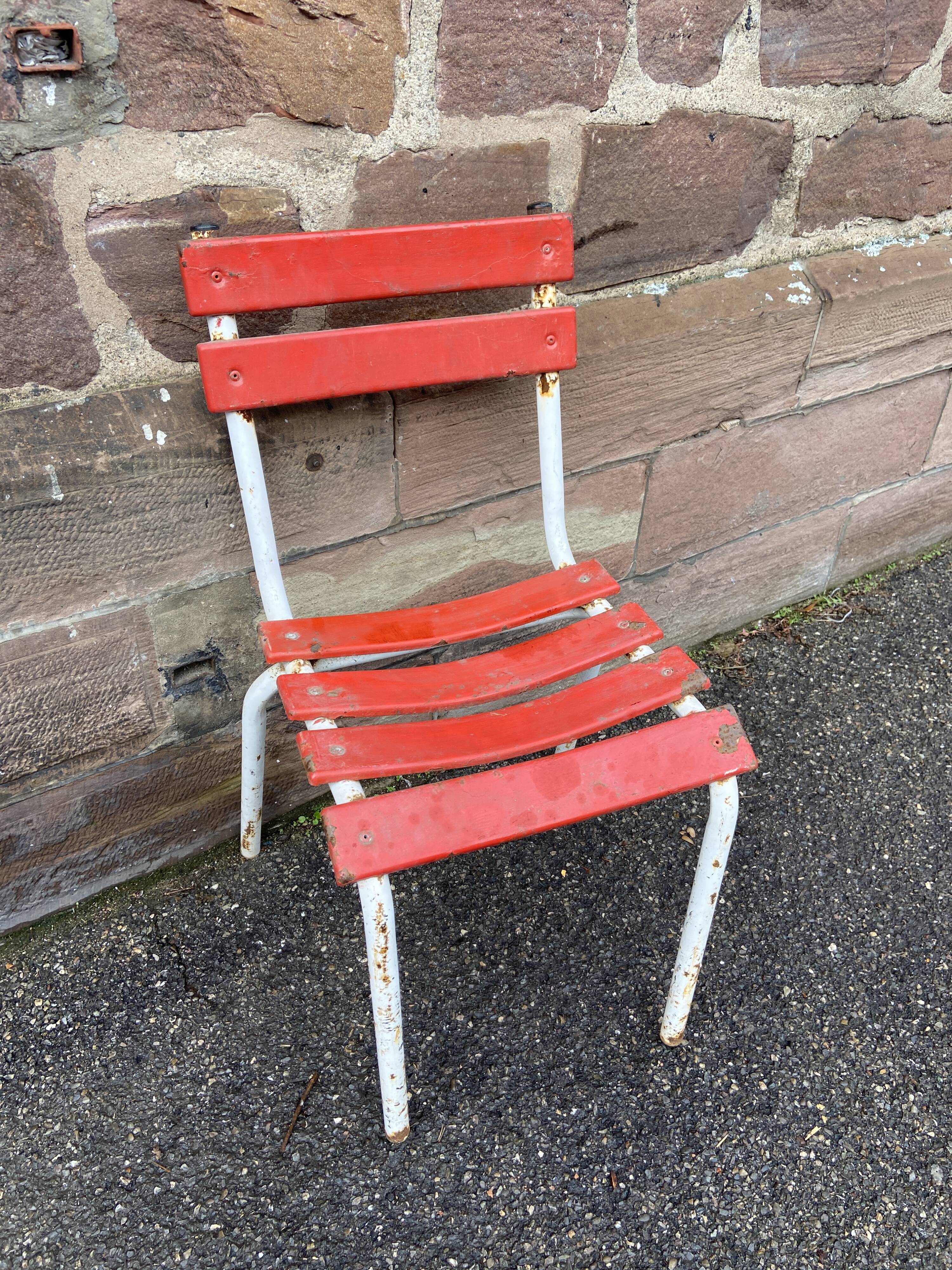 chaise de Café Tolix terrasse French bistrot chairs 1960 Esprit usés, wasi-sabi,industriel