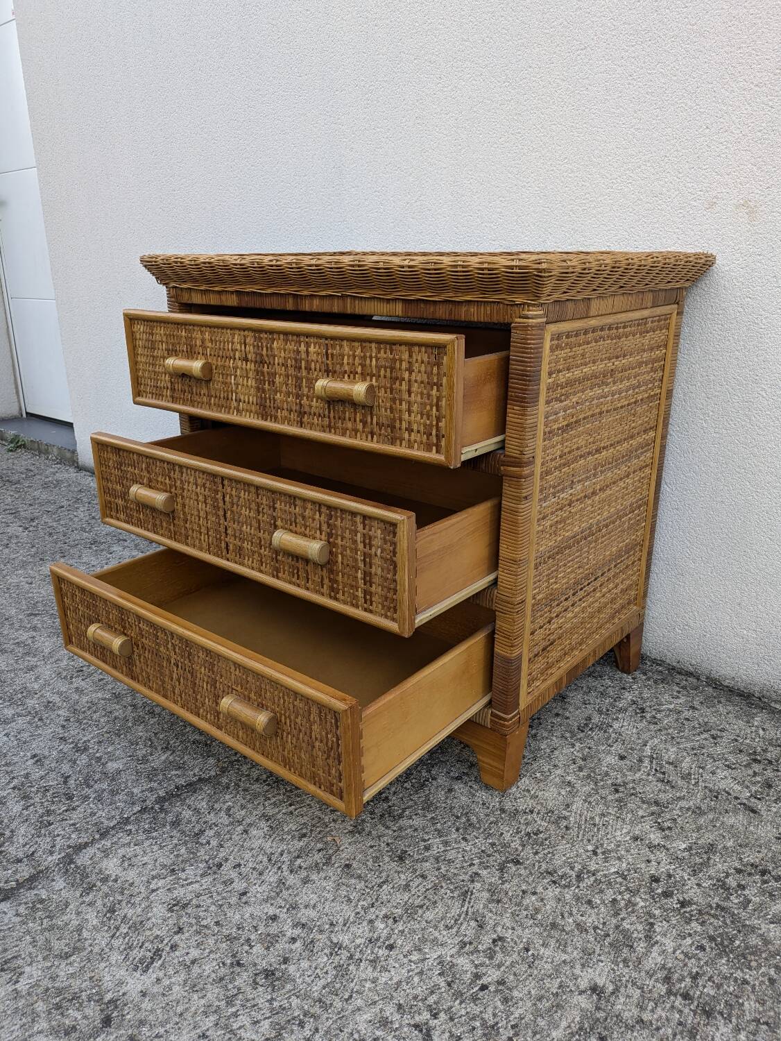 Rattan and wicker chest of drawers