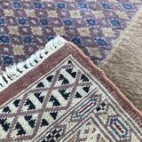Handmade Pakistani rug
