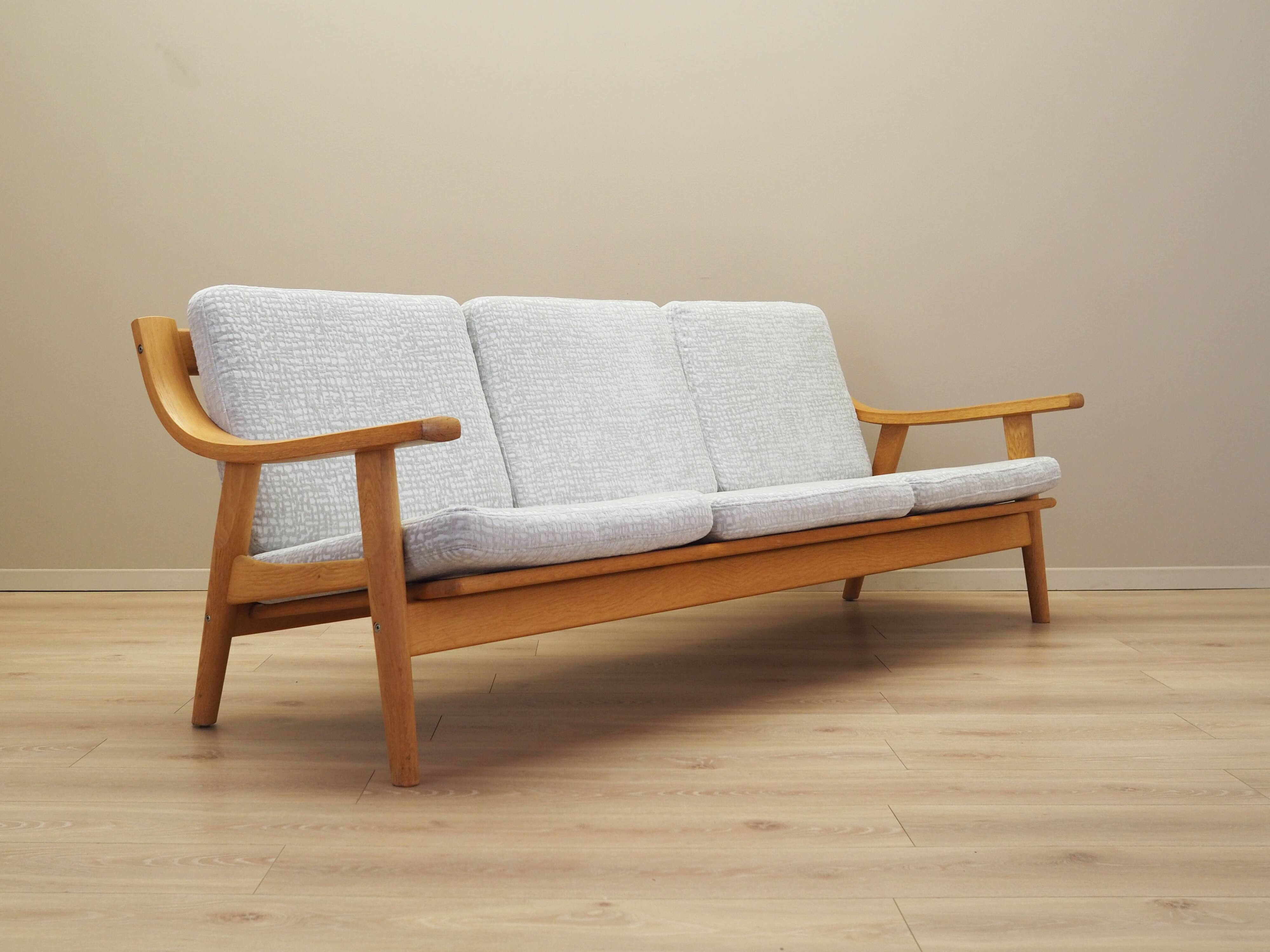 Oak sofa, Danish design, 1960s, designer: Hans J. Wegner, manufacturer: Get