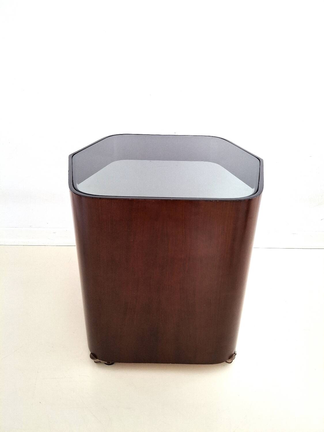 Table basse italienne vintage sur roulettes, années 1970